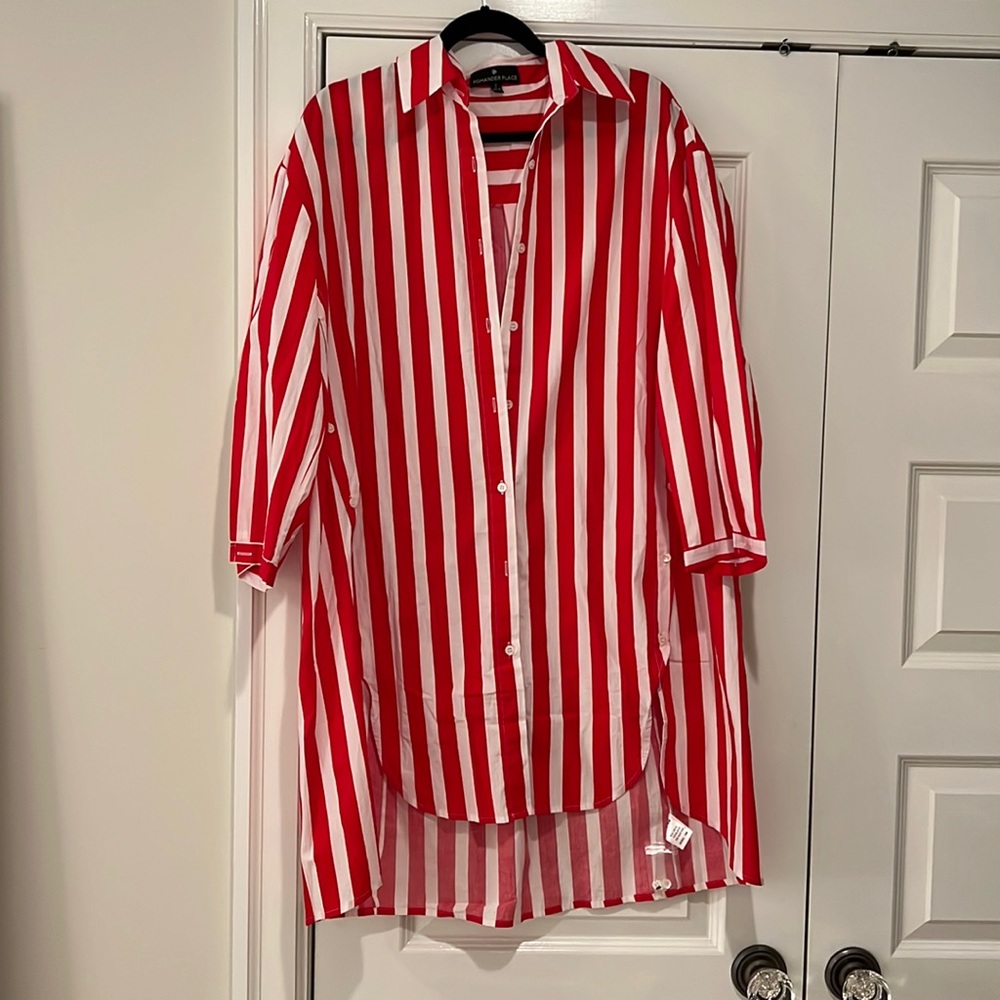 Pomander place coverup. Size S
